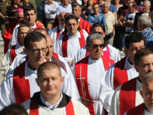 FOTO: Na Uzdolu obilježena 24. obljetnica stravičnog pokolja nad Hrvatima