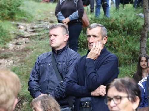 FOTO/VIDEO: Tisuće vjernika na Kedžari proslavilo Divin dan