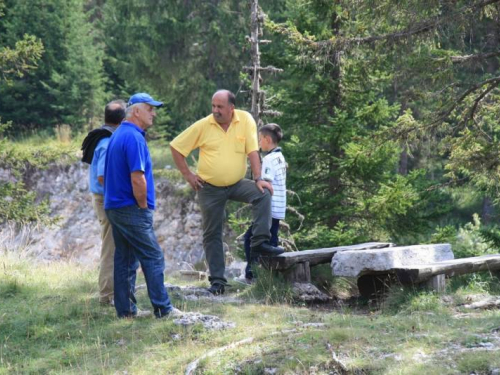 FOTO: Misa za poginule duvandžije na Vran planini