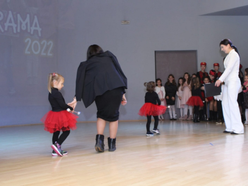 FOTO: Karla Bošnjak pobjednica dječjeg festivala ''Mala Rama 2022.''