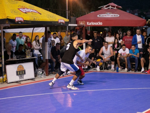 FOTO: Ekipa ''La Pont'' pobjednik 18. Streetball Rama 2020.