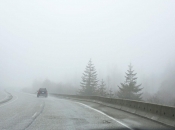 Gusta magla smanjuje vidljivost na cestama na jugu BiH