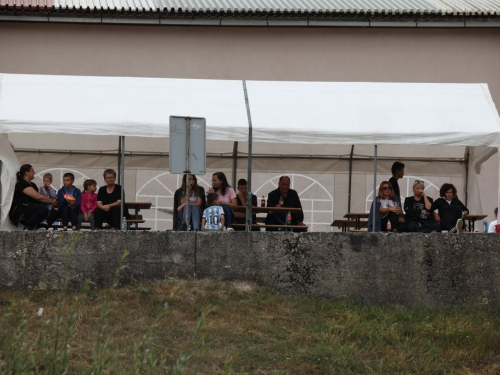 FOTO: Na Ramskom jezeru održana 10. veslačka regata