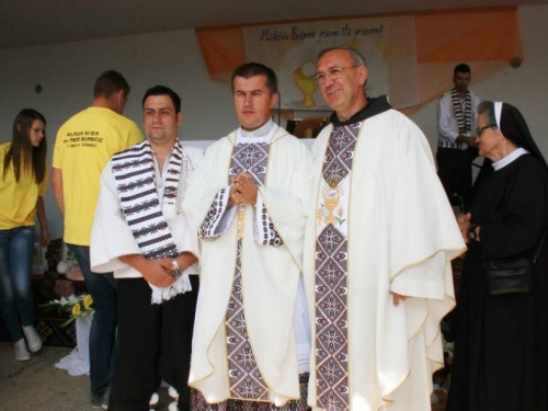 FOTO: Mlada misa don Pere Burečića