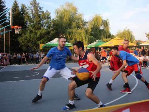 FOTO: U Prozoru počeo 17. Streetball Rama