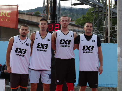 FOTO: Druga večer Streetball turnira u Prozoru