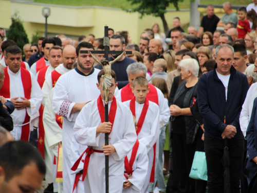 FOTO: Obilježena 32. obljetnica stradanja Hrvata na Uzdolu