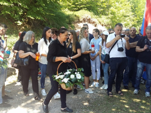 FOTO: Na Pomenu obilježena 26. obljetnica stradanja hrvatskih branitelja