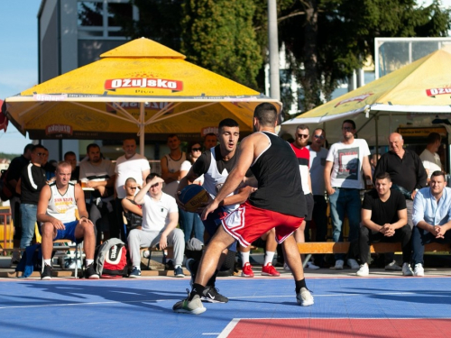 FOTO: Ekipa ''La Pont'' pobjednik 18. Streetball Rama 2020.