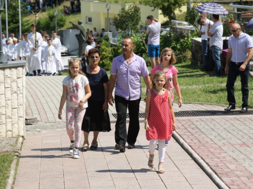 FOTO/VIDEO: Proslava sv. Ive na Uzdolu