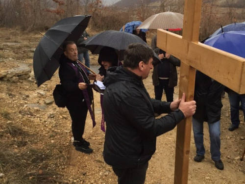 FOTO: Uzdol proglašen mjestom posebnog pijeteta