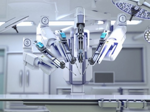 Hrvatska dobiva robota koji će obavljati operacije pacijenata