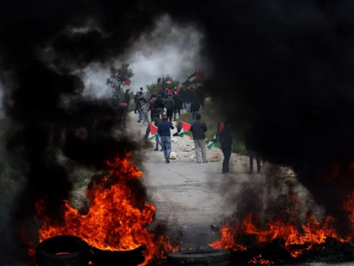 Žestoki sukobi Palestinaca i izraelske vojske na granici s Gazom