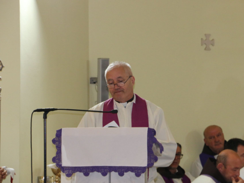 FOTO: Sahranjen fra Mario Radman, bivši župnik župe Rumboci