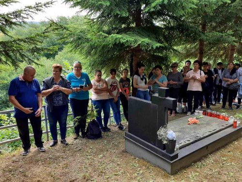 FOTO: 23. hodočašće na grob svećenika-mučenika fra Stjepana Barišića u župi Uzdol