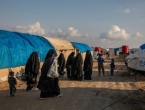 Francuska primila žene i djecu iz džihadističkog kampa u Siriji