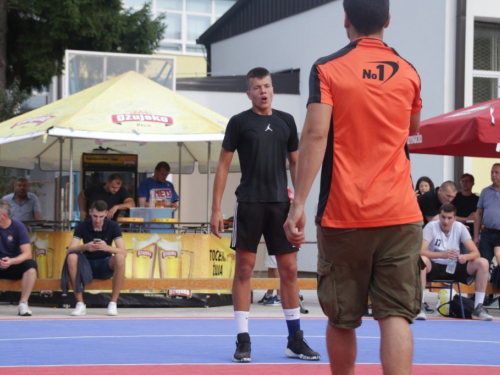 FOTO| Počeo 18. Streetball Rama