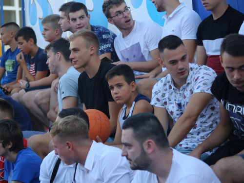 FOTO: Druga večer turnira 19. Streetball Rama