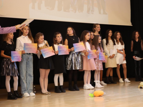 FOTO: Petra Krešo pobjednica dječjeg festivala ''Mala Rama 2025.''