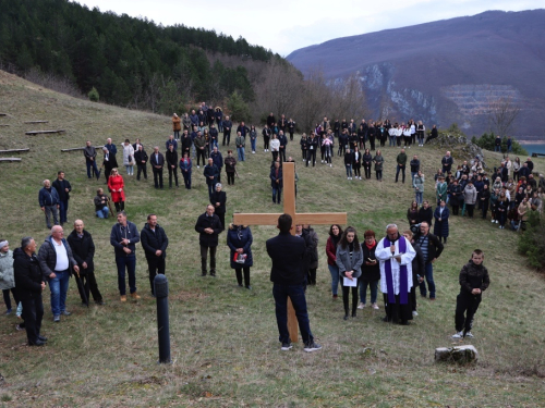 FOTO: Ramski put križa u Podboru