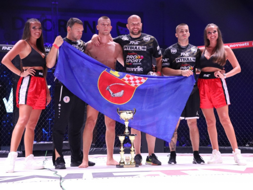 FOTO: Tomislav Sičaja pobjedio u drugom profesionalnom nastupu u MMA