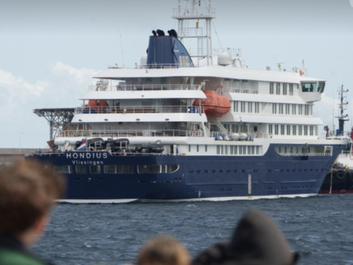Kruzer s hantavirusom je evakuiran. WHO: Mogli bi se pojaviti drugi slučajevi