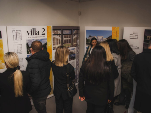 Ivan Cetina Dadić prvom samostalnom izložbom Kiseljaku "udahnuo" novu energiju