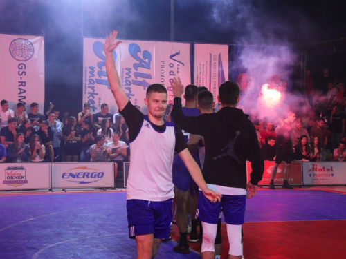 FOTO: Tim ''GOLD UNIST'' iz Splita pobjednik 21. Streetball Rama - Davor Ivančić Dačo