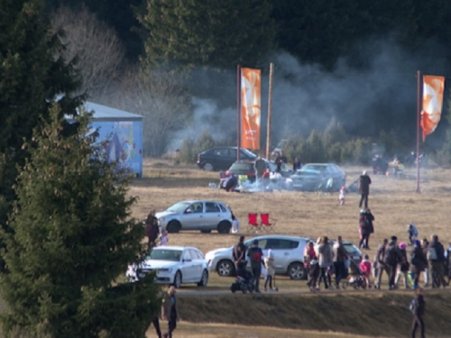 Umjesto skijanja turisti na Bjelašnici i Igmanu roštiljaju