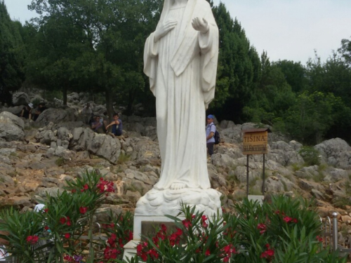 FOTO: Ramci hodočastili Gospi u Međugorje