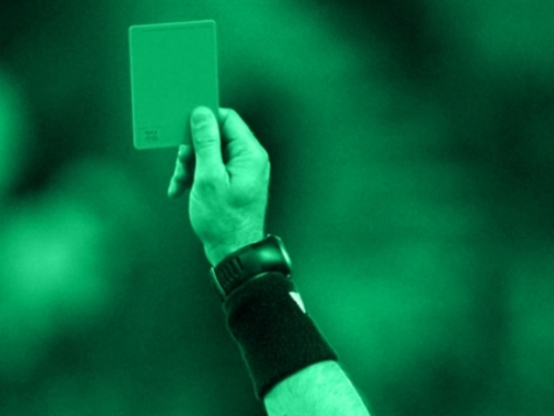 Pokazan prvi zeleni karton u nogometu
