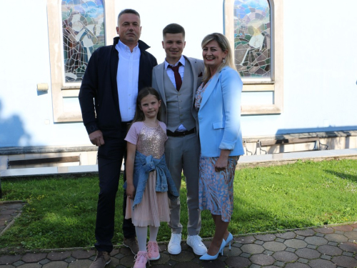 FOTO: Matura 2025. - Defile mladosti na ulicama Prozora