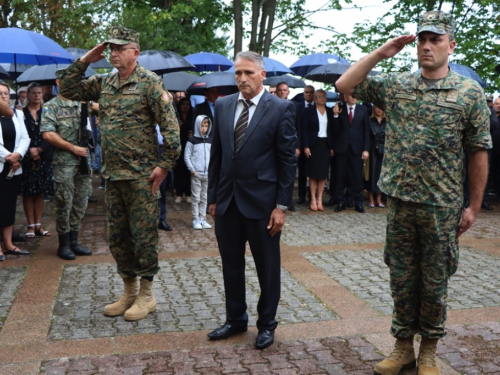 FOTO/VIDEO: 30. obljetnica Uzdolskih žrtava