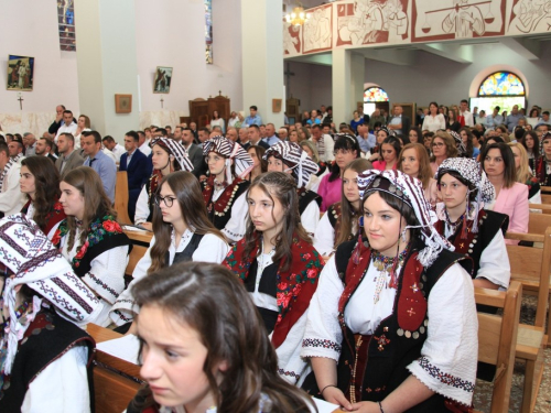 FOTO: Krizma u župi Rama-Šćit
