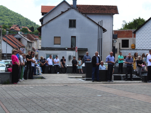 FOTO: Vanjska proslava patrona u župi Prozor