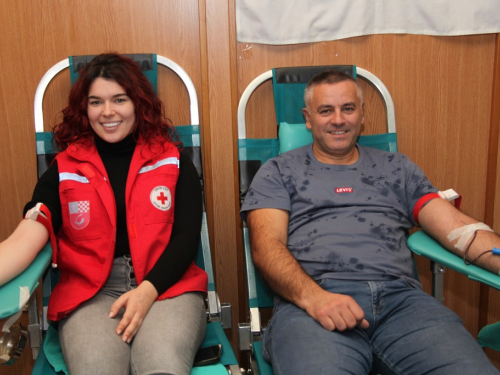 FOTO: Uspješna akcija dobrovoljnog darivanja krvi u Prozoru