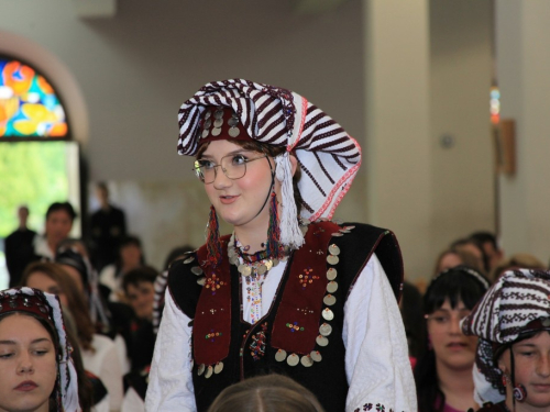 FOTO: Krizma u župi Rama-Šćit