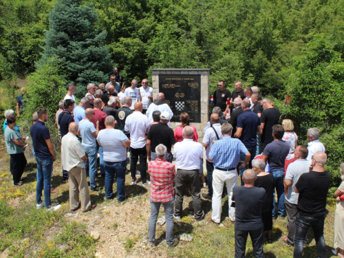 FOTO: U Rumbocima obilježena 52. obljetnica Fenix skupine 72