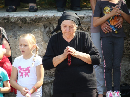 FOTO/VIDEO: Na Uzdolu obilježena 23. obljetnica stravičnog pokolja nad Hrvatima