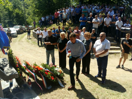 FOTO: Na Pomenu obilježena 26. obljetnica stradanja hrvatskih branitelja