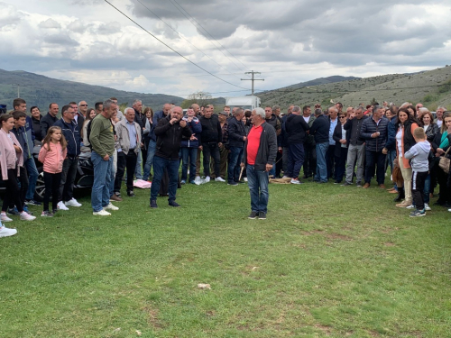 FOTO: Druženje Rumbočana i sv. misa na Zahumu