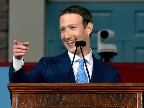 Zuckerberg u 2018. želi "popraviti" Facebook