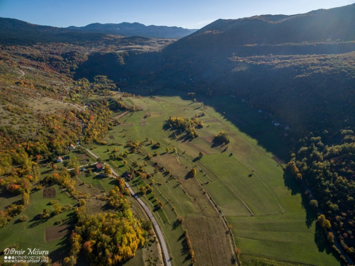 FOTO/VIDEO: Orašac u bojama jeseni