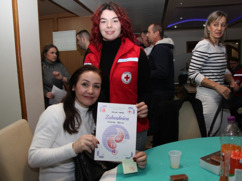 FOTO: Uspješna akcija dobrovoljnog darivanja krvi u Prozoru