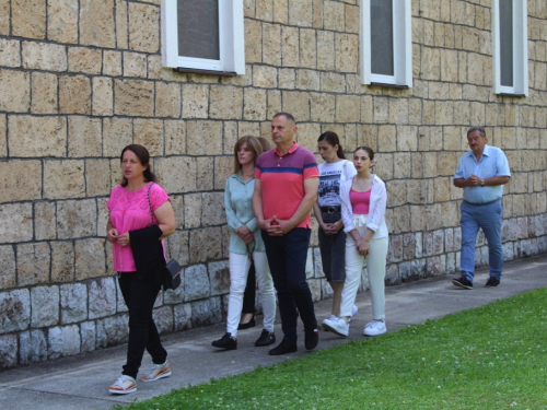 FOTO: Patron župe Gračac - Proslava sv. Antuna Padovanskog