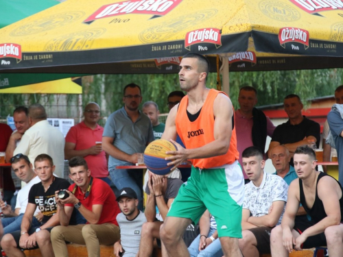 FOTO: Druga večer Streetball turnira u Prozoru