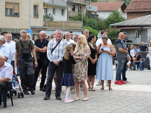 FOTO: Mlada misa vlč. Josipa Papka u župi Prozor