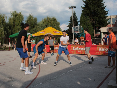 FOTO: Druga večer Streetball turnira u Prozoru