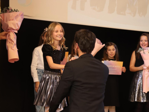 FOTO: Petra Krešo pobjednica dječjeg festivala ''Mala Rama 2025.''