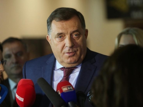Dodik: BiH je pogrešna zemlja, a građani Srpske žele status izvan nje